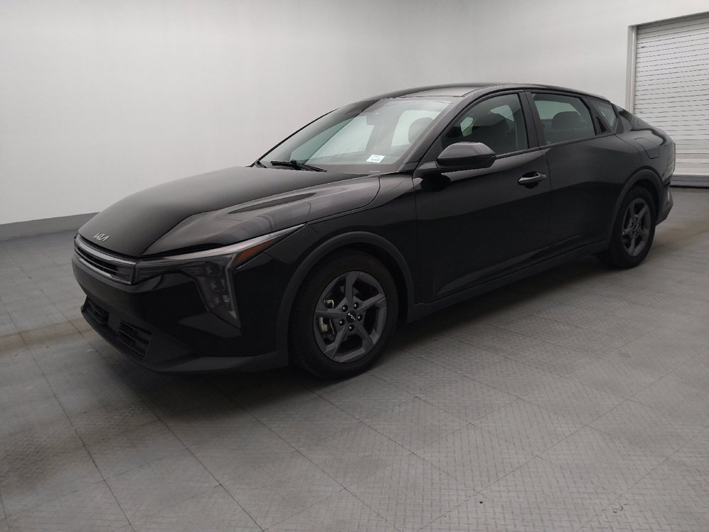Used 2025 Kia K4 FWD image 2