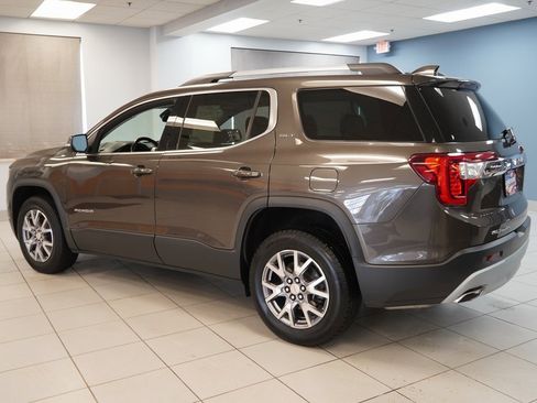 Used 2020 GMC Acadia SLT w/ Driver Alert Package II image 8
