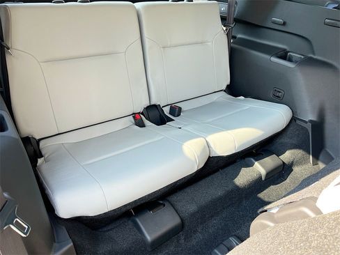 New 2025 Mitsubishi Outlander SEL image 29