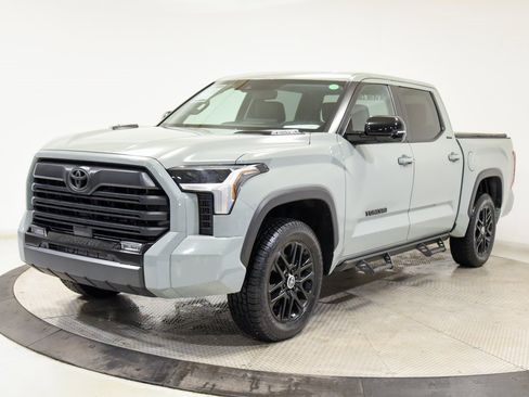 Used 2024 Toyota Tundra Limited image 3