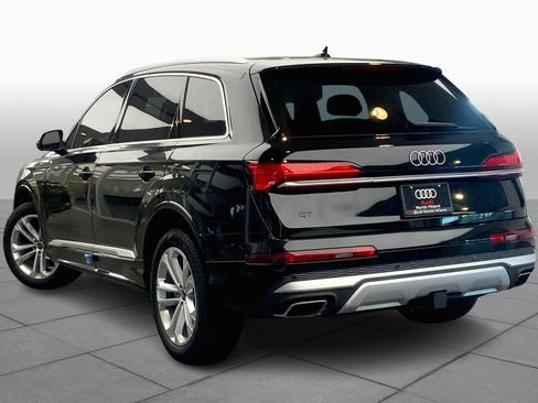 Used 2025 Audi Q7 3.0T Premium Plus image 12