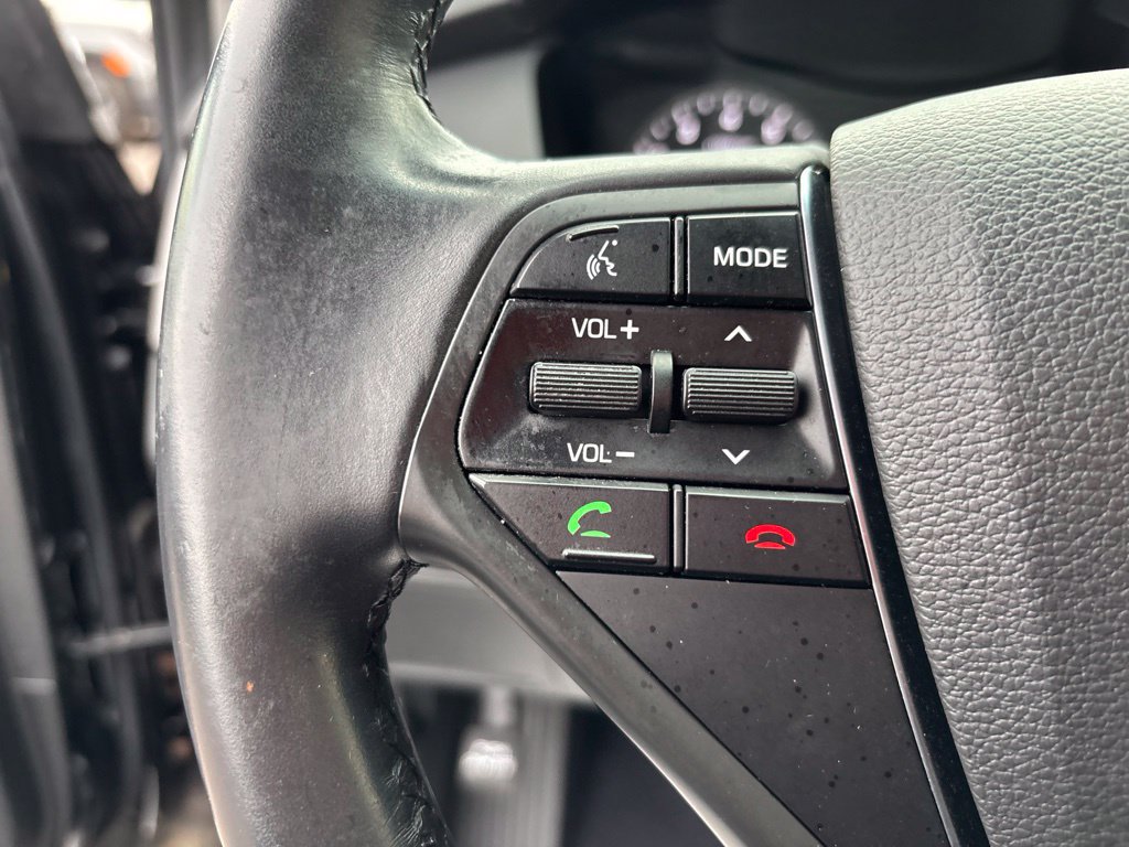 Used 2017 Hyundai Sonata Sport w/ Value Edition Package 02 FWD image 16