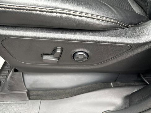 Used 2022 RAM 1500 Rebel w/ G/T Package image 17