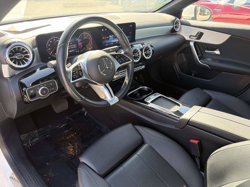 Used 2025 Mercedes-Benz CLA 250 image 13