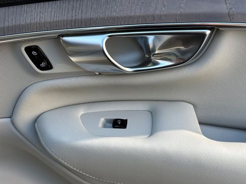 New 2026 Volvo XC90 T8 Ultra AWD/4WD image 19