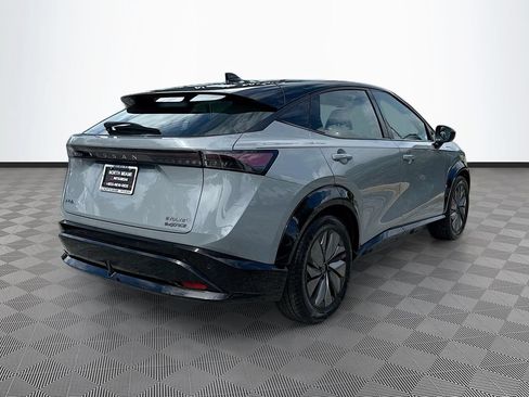 Used 2024 Nissan Ariya AWD image 7