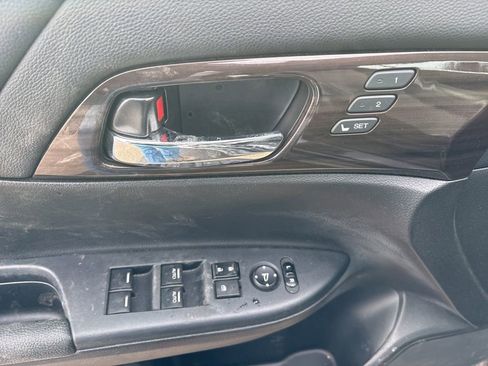 Used 2016 Honda Accord Touring image 16
