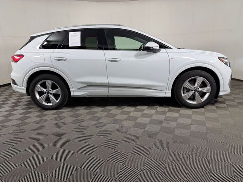 Used 2025 Audi Q4 e-tron Premium Plus w/ Premium Plus AWD/4WD image 8
