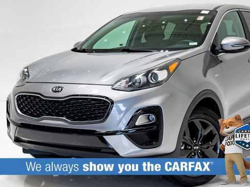 Used 2022 Kia Sportage LX w/ LX AWD Value Edition Package image 2