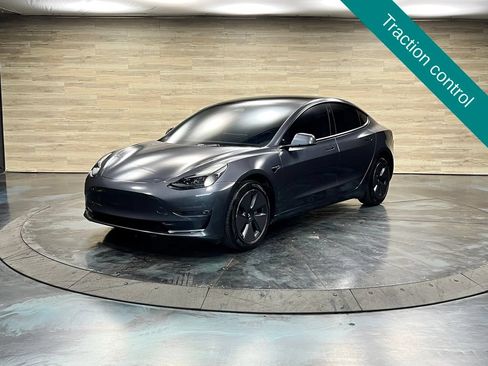 Used 2023 Tesla Model 3 Standard Range RWD image 5