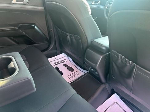 Used 2023 Kia K5 LXS image 11