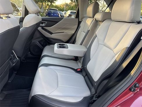 Used 2019 Subaru Forester Limited image 23