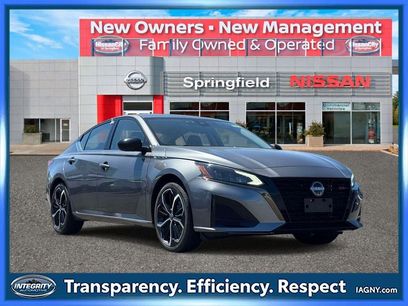 Used 2023 Nissan Altima 2.5 SR