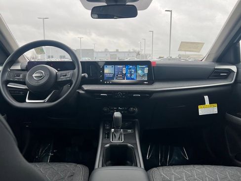 New 2026 Nissan Kicks SV w/ Cold Weather Package image 18