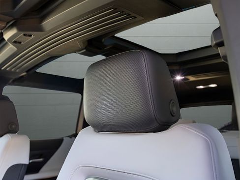 Used 2024 GMC Hummer EV 3X w/ Omega Edition AWD/4WD image 50
