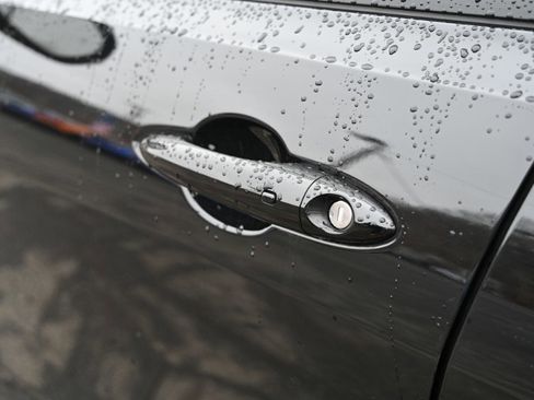 Used 2024 Dodge Hornet R/T w/ R/T Blacktop Package image 10