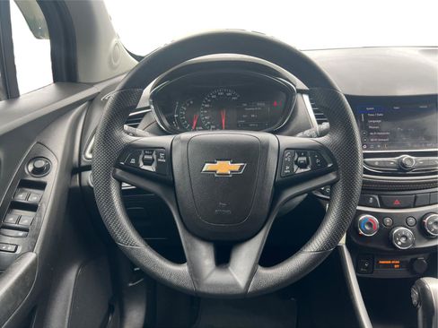 Used 2021 Chevrolet Trax LT image 15