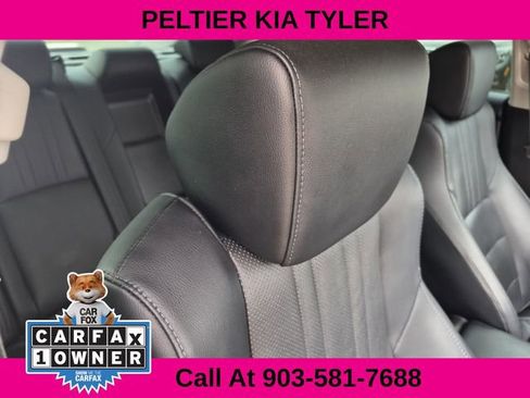 Used 2018 Honda Accord Touring image 16