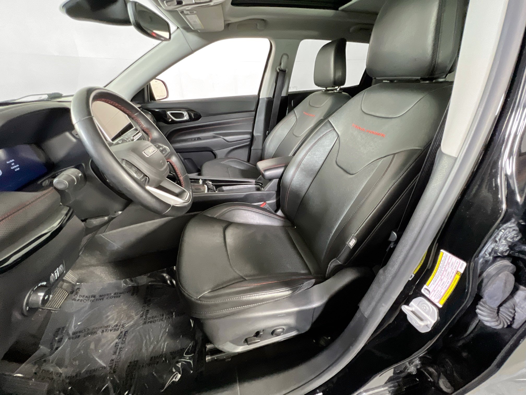 Used 2022 Jeep Compass Trailhawk w/ Trailhawk Elite Group AWD/4WD image 22