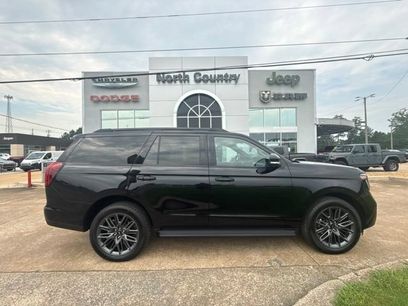 Used 2026 Ford Expedition Platinum w/ Stealth Appearance Package