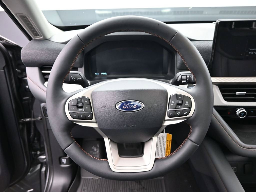 New 2026 Ford Explorer Active w/ Active Comfort Package AWD/4WD image 15
