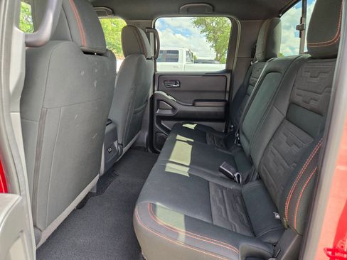 Used 2025 Nissan Frontier PRO-4X w/ Tow Package AWD/4WD image 15
