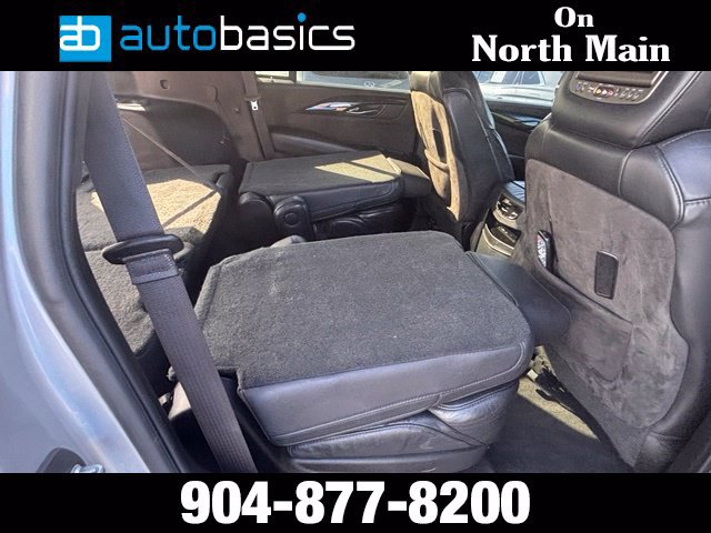 Used 2018 Cadillac Escalade Platinum RWD image 30