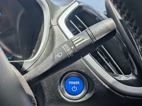 Used 2017 Chevrolet Volt LT FWD image 25