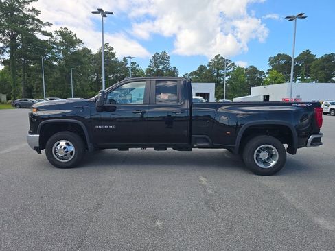 Used 2024 Chevrolet Silverado 3500 LT w/ Convenience Package AWD/4WD image 6