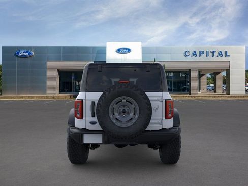 New 2025 Ford Bronco Badlands w/ Sasquatch Package AWD/4WD image 5