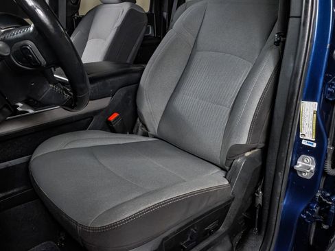 Used 2020 RAM 2500 Big Horn w/ Night Edition AWD/4WD image 29