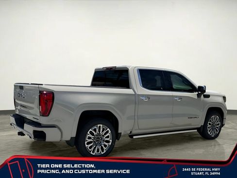 New 2026 GMC Sierra 1500 Denali Ultimate w/ LPO, Black Badging Package AWD/4WD image 15