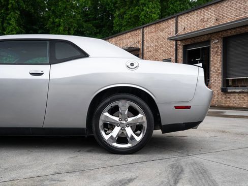 Used 2013 Dodge Challenger SXT w/ Super Sport Group RWD image 5