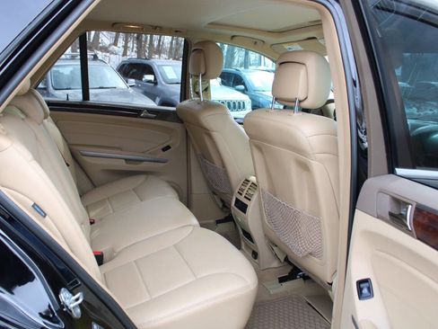 Used 2011 Mercedes-Benz ML 350 4MATIC w/ Premium 1 Pkg image 28