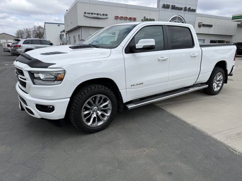 Used 2024 RAM 1500 Laramie image 4