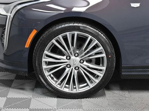 New 2025 Cadillac CT4 Premium Luxury image 30