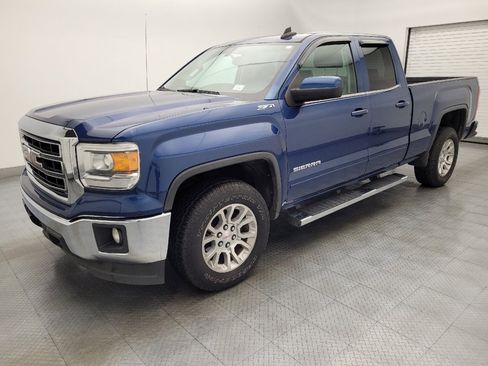 Used 2015 GMC Sierra 1500 SLE w/ SLE Value Package image 2