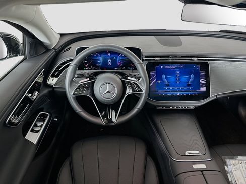 Certified 2026 Mercedes-Benz E 350 4MATIC Sedan image 29