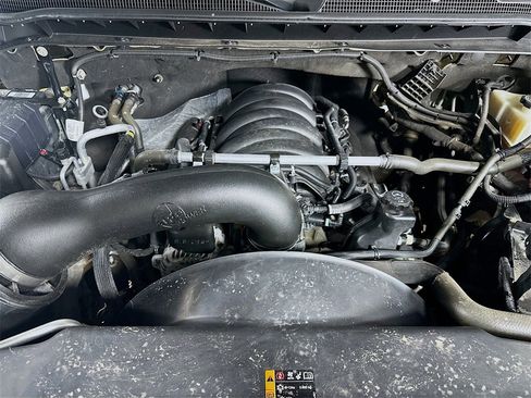 Used 2020 Chevrolet Silverado 2500 LTZ w/ LTZ Plus Package image 32