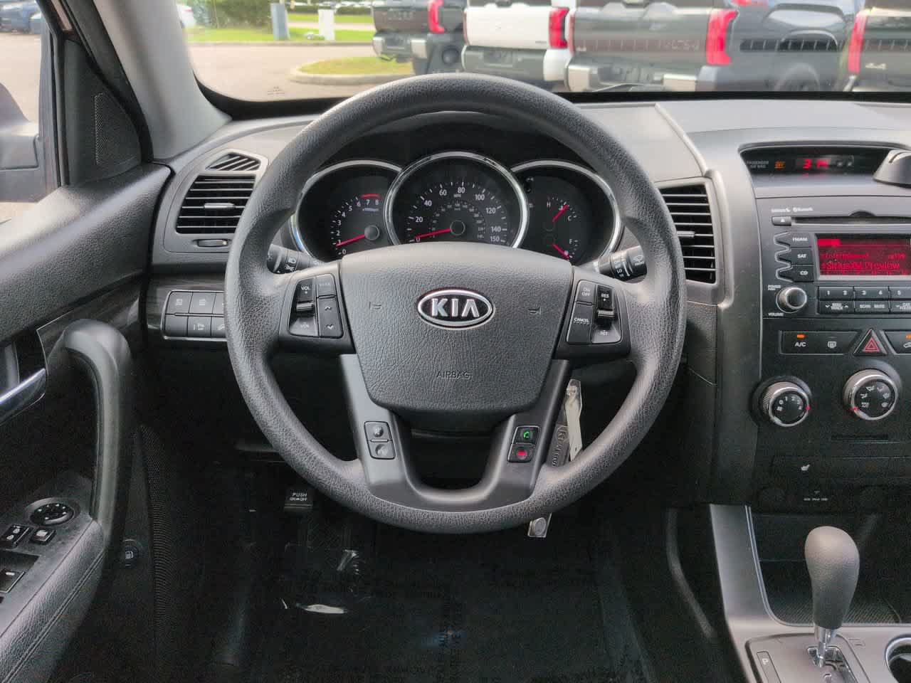 Used 2012 Kia Sorento LX w/ Convenience Pkg FWD image 16