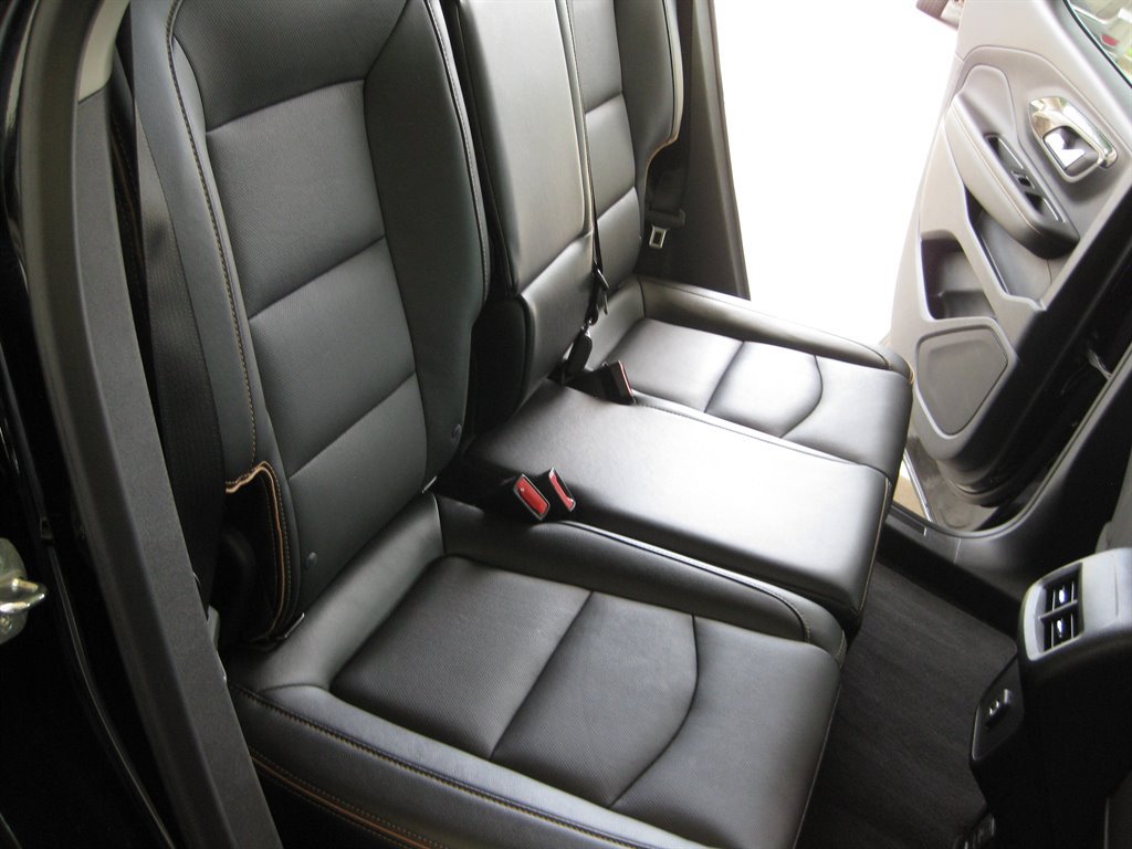 Used 2022 GMC Terrain AT4 AWD/4WD image 34