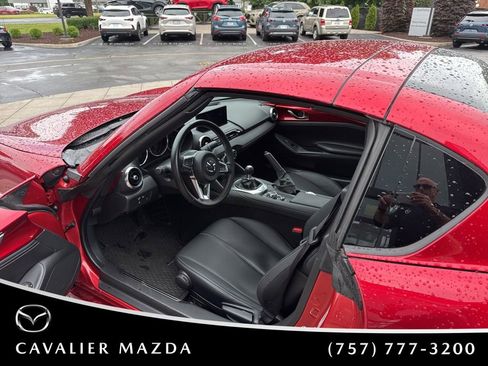 Used 2025 MAZDA MX-5 Miata RF Grand Touring w/ Weather Package RWD image 9