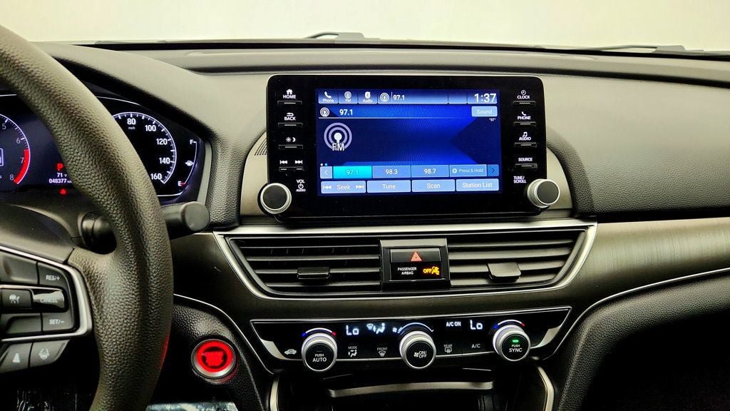 Used 2021 Honda Accord LX image 17