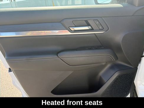 Used 2025 GMC Terrain Elevation AWD/4WD image 12