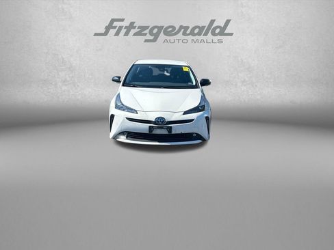 Used 2022 Toyota Prius AWD image 2