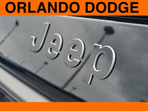 New 2026 Jeep Grand Wagoneer L Limited AWD/4WD image 6