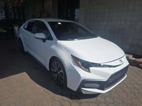 Used 2020 Toyota Corolla SE w/ Carpet Mat Package (TMS) FWD image 4
