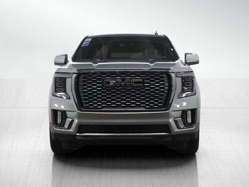 Used 2024 GMC Yukon XL Denali Ultimate image 8