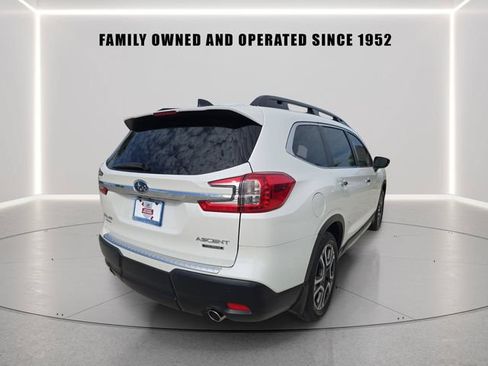 Certified 2024 Subaru Ascent Touring w/ Popular Package #2 AWD/4WD image 3