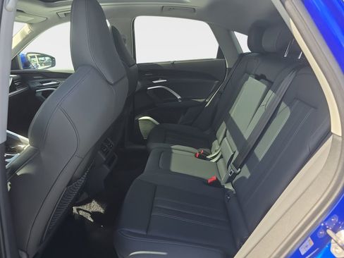 Certified 2025 Audi Q5 Premium Plus w/ Premium Plus AWD/4WD image 23